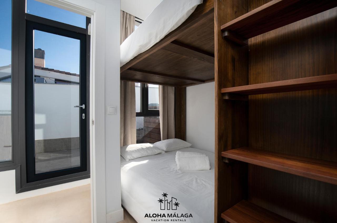 Apartamento Luxury Duplex With Pool And Padel Court In Town Málaga Exterior foto